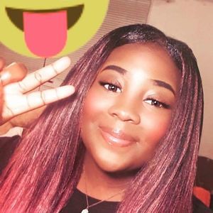 Meet your Posher, Kara